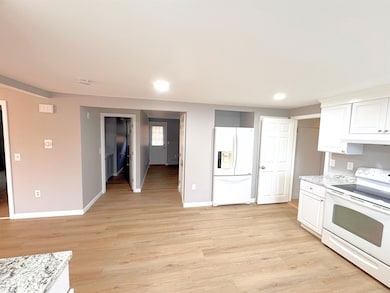 11 Monadnock St, Nashua, NH 03064 - photo 6