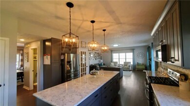 12037 Quarry Ct, Fishers, IN 46037 - photo 7