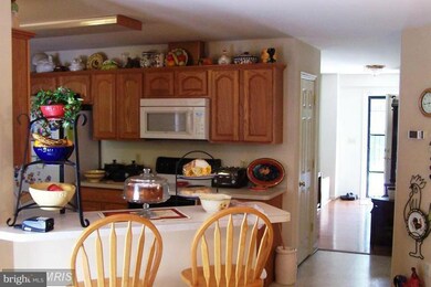 235 Madison Cir, Locust Grove, VA 22508 - photo 3