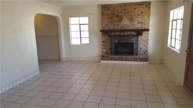 7757 Maverick Ave, El Paso, TX 79915 - photo 6