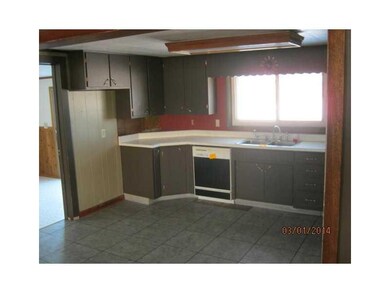 1239 N 800 E, Portland, IN 47371 - photo 7