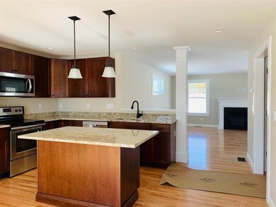 2 Daybreak Dr unit 1, Newmarket, NH 03857 - photo 4