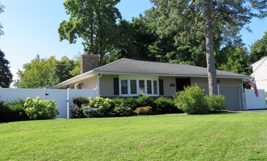 5 Turner Ln, Albany, NY 12211 - photo 2