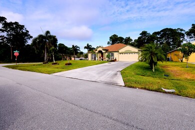 2685 SW Cadet Cir, Port Saint Lucie, FL 34953 - photo 4