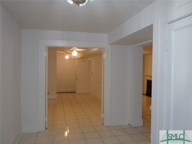114 E Jones St unit A, Savannah, GA 31401 - photo 6