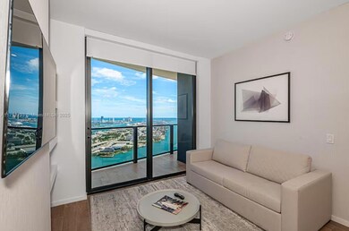 The Elser unit 4511, Miami, FL 33132 - photo 4