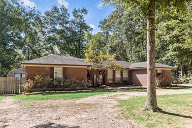 27107 Apache Trail, Magnolia, TX 77354 - photo 4