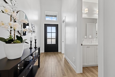 1624_W_ChandlerDr_MLS-3