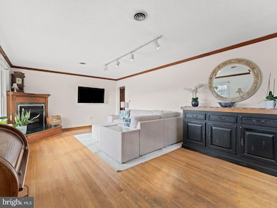 270 Jefferson Rd, Sewell, NJ 08080 - photo 7