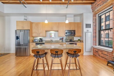 99-105 Broad St unit 2C, Boston, MA 02110 - photo 2