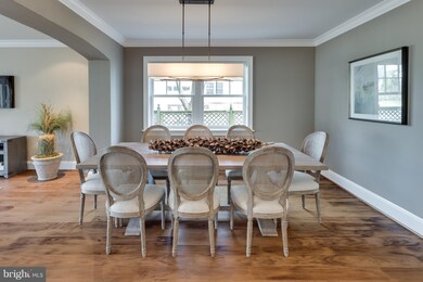 902 Lincoln Ave, Falls Church, VA 22046 - photo 7