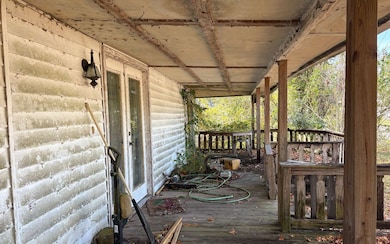 160 SE 2nd St, Lake Butler, FL 32054 - photo 2