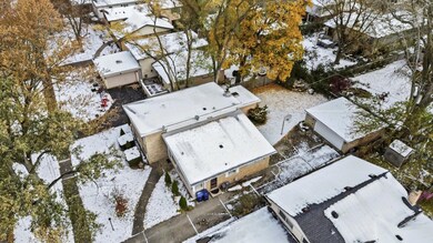 400 Locust Rd, Wilmette, IL 60091 - photo 7