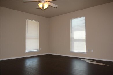 219 N Denton St unit 201, Weatherford, TX 76086 - photo 5