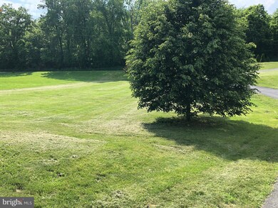 121 Mission Ln, Bunker Hill, WV 25413 - photo 7