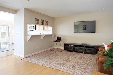 122 Ships Watch unit 15-2, Falmouth, MA 02540 - photo 7