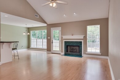 725 Bradford Ln, Evans, GA 30809 - photo 3