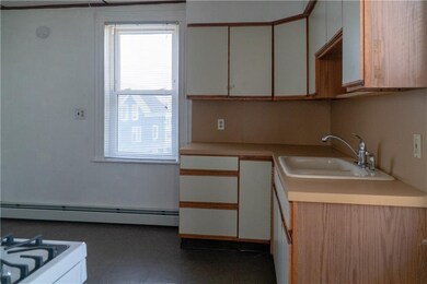 223 Federal St, Providence, RI 02909 - photo 4