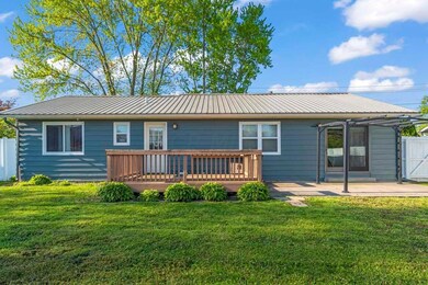 1818 Reddington Road Back