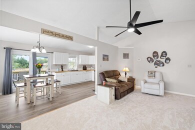 101 New Kent Ct, Stephens City, VA 22655 - photo 4