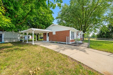 2605 12th St, Columbus, IN 47201 - photo 6