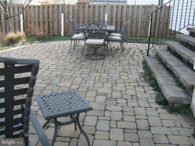 10229 Aqua View Ct, Nokesville, VA 20181 - photo 2