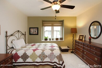 748 Amberwood Dr SW unit 22, Byron Center, MI 49315 - photo 7