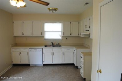 7502 Mcintosh Way, Louisville, KY 40228 - photo 5