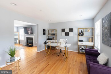 7116 Chapparal Dr, District Heights, MD 20747 - photo 5