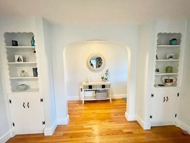 109 Morrison Ave, Middletown, RI 02842 - photo 3