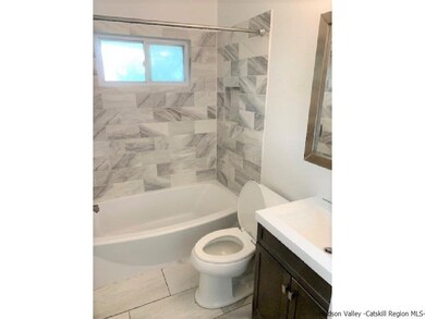 4 Colleen Ln, Wallkill, NY 12589 - photo 6