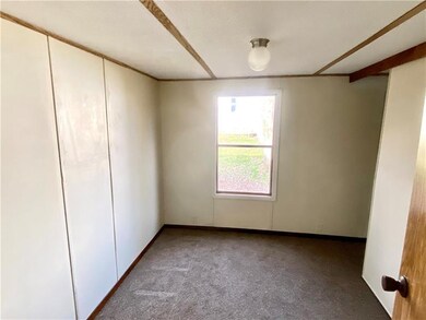 315 Green Valley Dr, Indiana, PA 15701 - photo 5