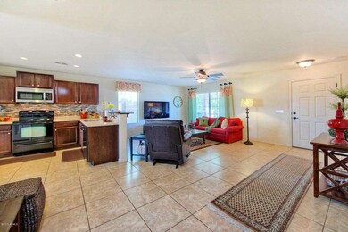 1248NCompton003
