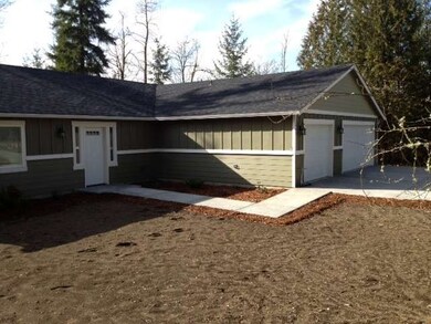13943 Rainier View Dr SE, Yelm, WA 98597 - photo 2