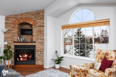 06-Living Room