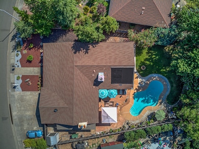 DJI_0775_6_7_8_9