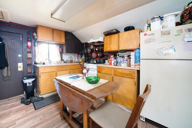 1202 w 35th (2 of 10)