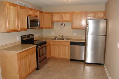 4031 47th St, Des Moines, IA 50310 - photo 6