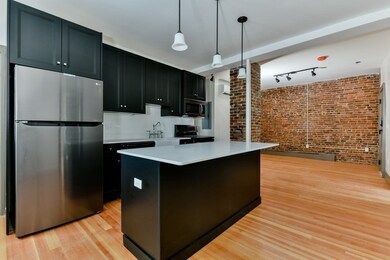 55 Plymouth St unit 3, Cambridge, MA 02141 - photo 3