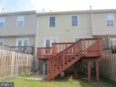 303 Potomac Hills Dr, Stafford, VA 22554 - photo 2