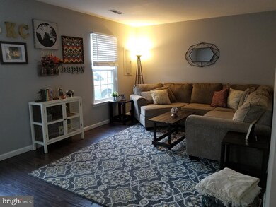 270 Cricklewood Cir, Lansdale, PA 19446 - photo 2