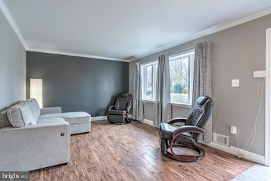 4233 Linden St, Fairfax, VA 22030 - photo 3