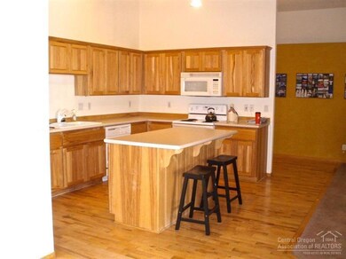 61385 Whitetail St, Bend, OR 97702 - photo 6