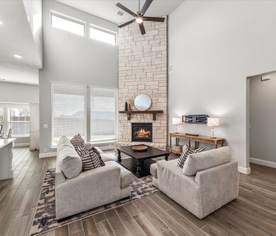 111 Kingfisher Ln, Aledo, TX 76008 - photo 4