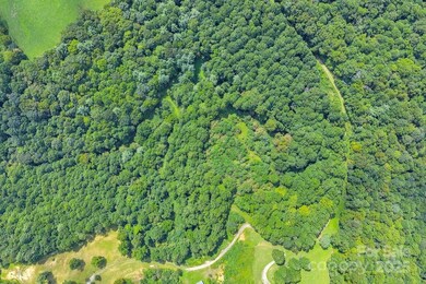 125 Martinez Rd, Crumpler, NC 28617 - photo 4