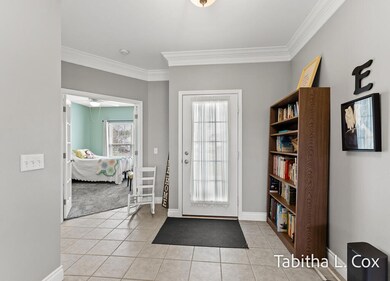 2495GoldenMapleAve-16LoRes