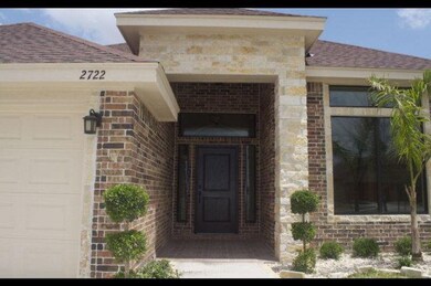 2722 Maria Luiza Dr unit 2, Edinburg, TX 78539 - photo 2