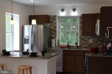 1203 Farmingdale Ave, Capitol Heights, MD 20743 - photo 2