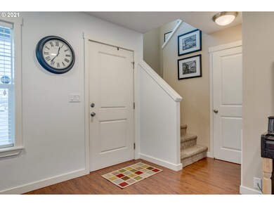 140 N Birch St, Canby, OR 97013 - photo 4