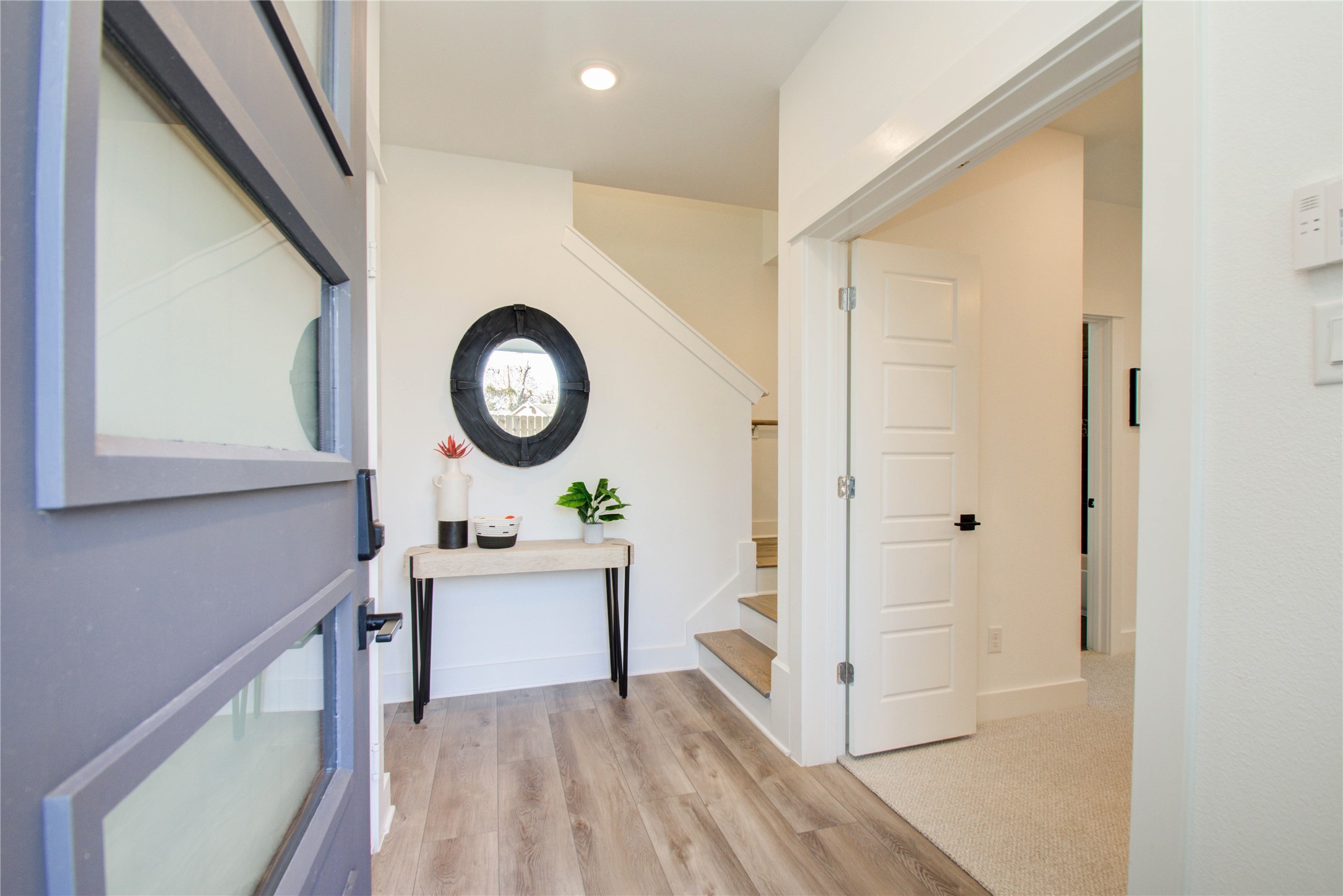 4312 Arlington St, Houston, TX 77022 - photo 5